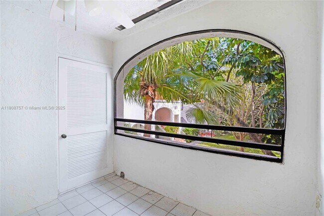 Building Photo - 3570 Magellan Cir