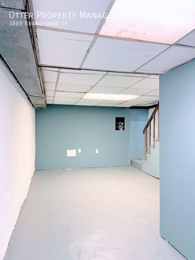 Building Photo - 3869 Brandywine St