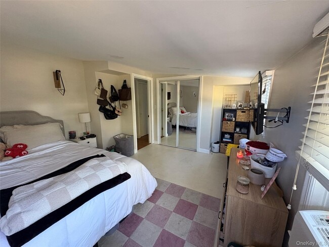 Building Photo - 45 Central Pkwy