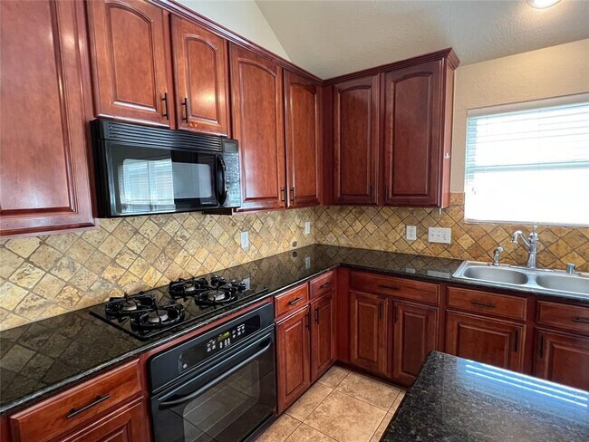 Building Photo - 5214 Sunlight Hill Ct
