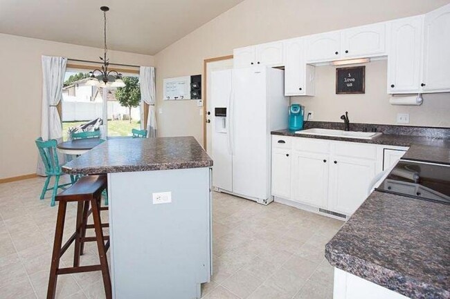Building Photo - 4 bedroom in Billings MT 59105