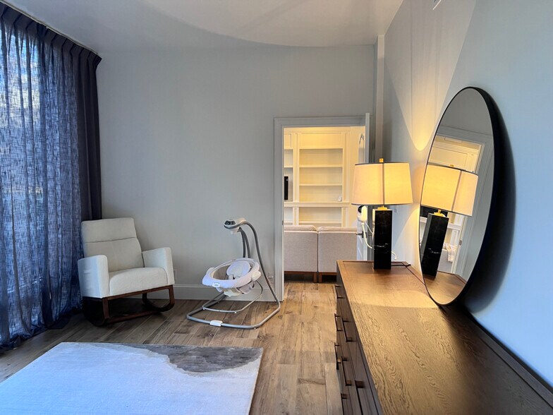 Building Photo - 3530 Piedmont Rd NE