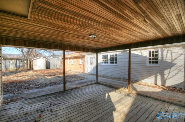 Building Photo - 4015 Apollo Dr SW