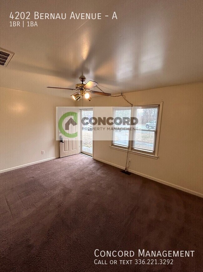 Building Photo - 4202 Bernau Ave