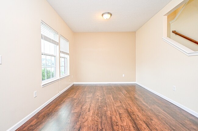 Building Photo - 8453 Forest Valley Dr