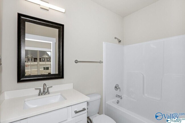 Building Photo - 2502 Celia Ct