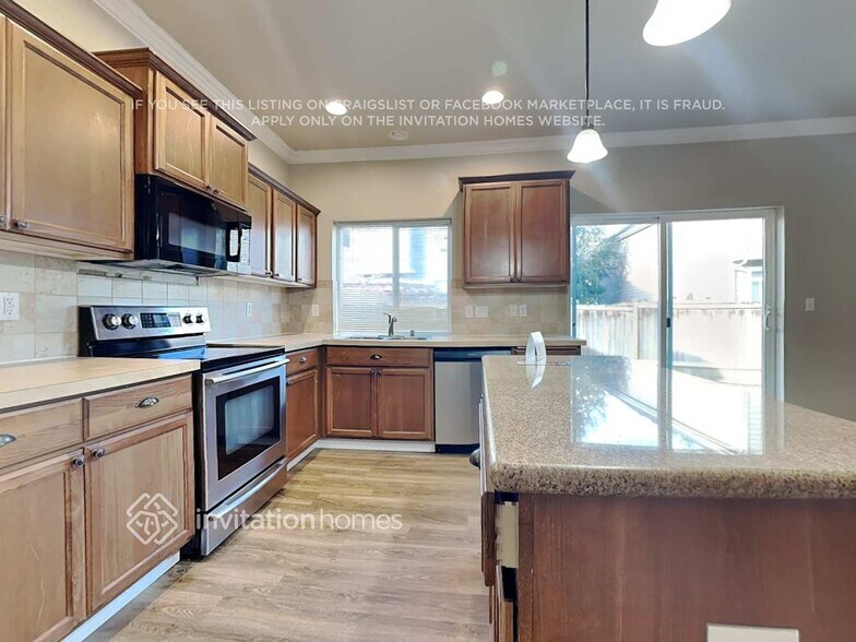 Building Photo - 11209 182nd St E