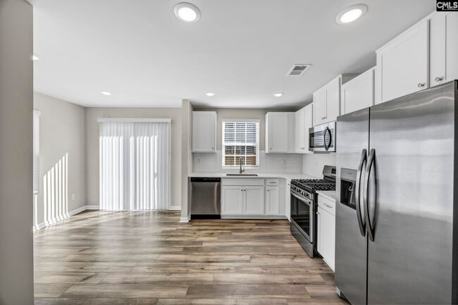 Building Photo - 218 Bones Rd