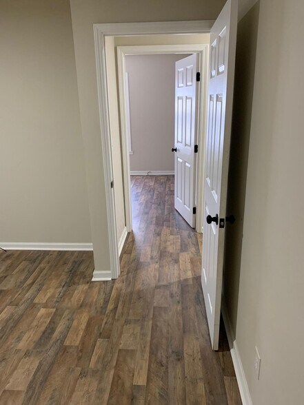 Building Photo - 286 R Sands Rd