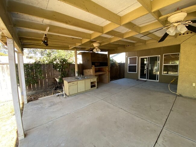 Building Photo - Spacious Exeter Home coming soon!