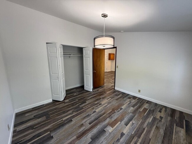 Building Photo - 1641 (TPO)