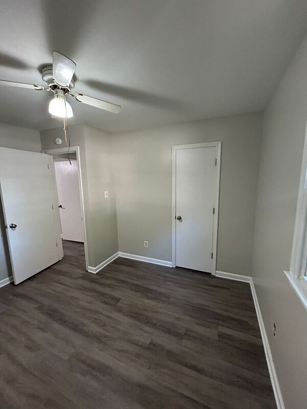 Building Photo - 2001 Old Iron Rd