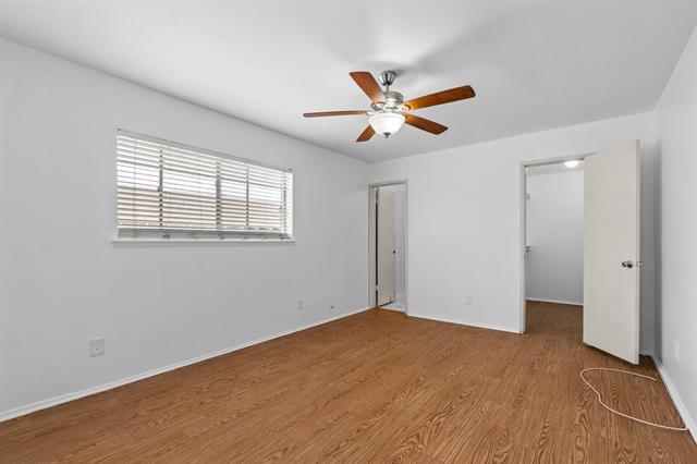Building Photo - 2918 Pinewood Dr
