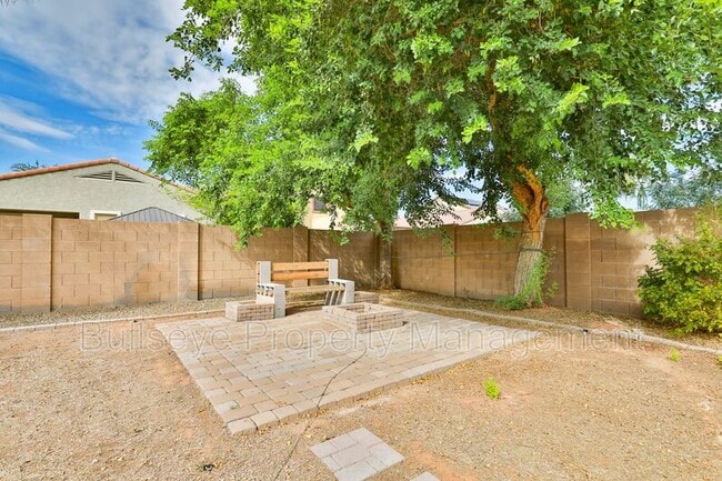 Building Photo - 3474 E Liberty Ln