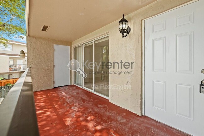 Building Photo - 15685 SW 82nd Cir Ln