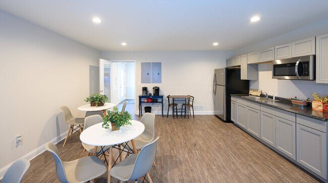 Community Room - Reserve at Sawmill