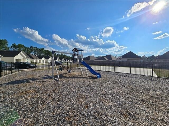 Building Photo - 71752 Spike Dr