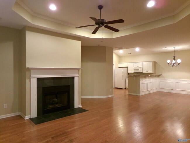 Building Photo - 65 Valley Way Cir SE