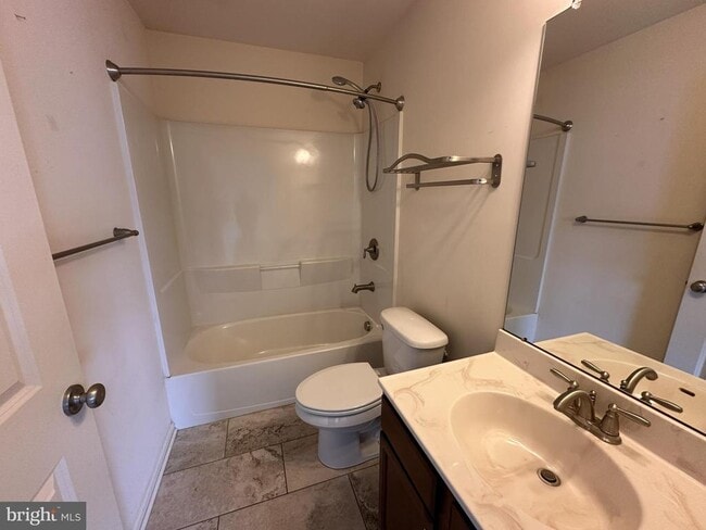 Building Photo - 3832 William Daves Rd