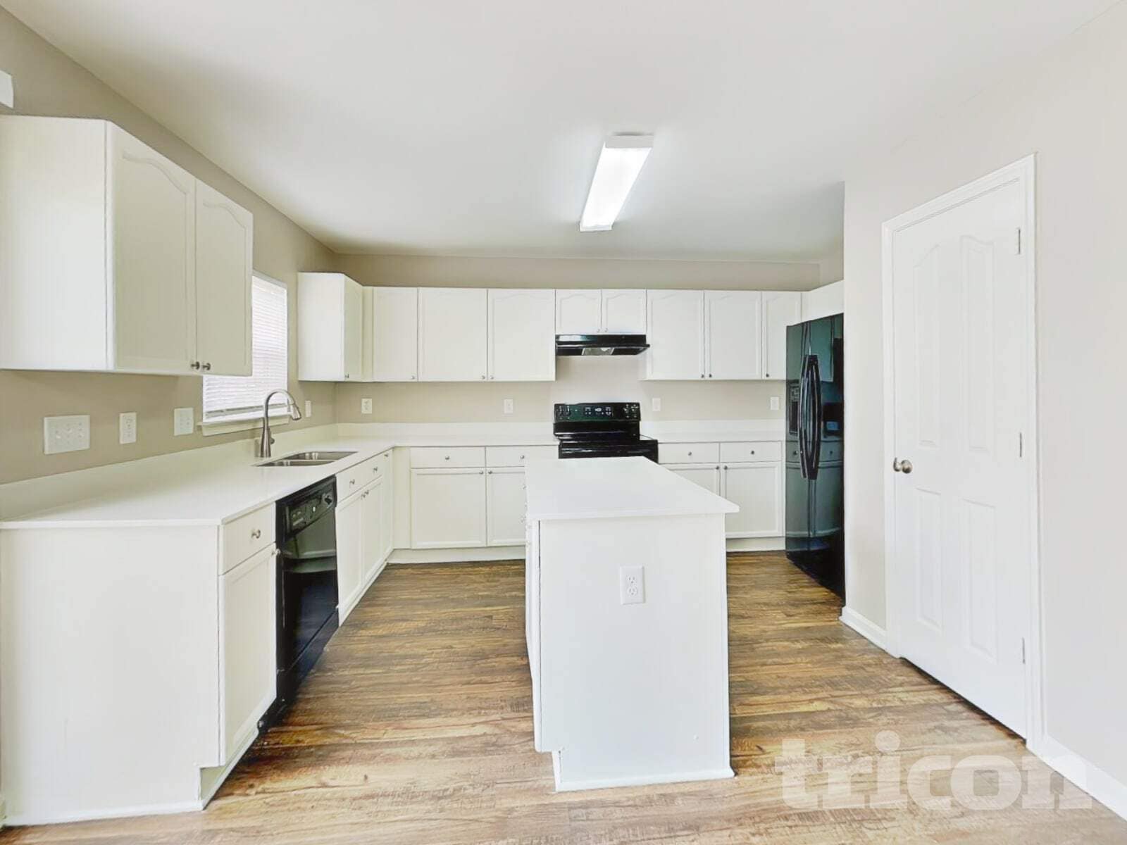 Building Photo - 5251 Grays Ridge Dr