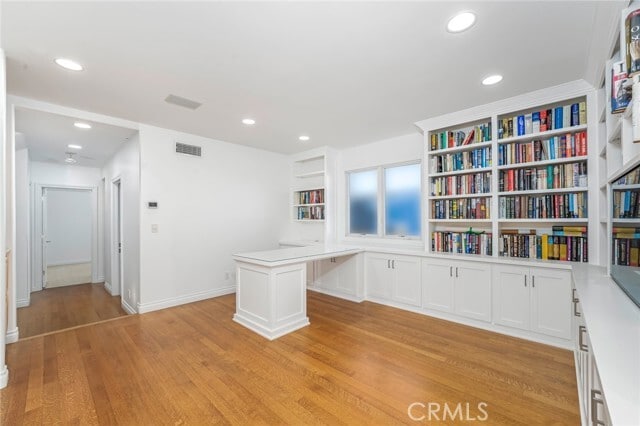 Building Photo - 119 Opal Ave