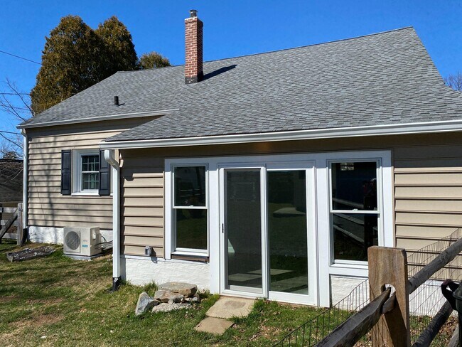 Building Photo - 108 Paoli Pike