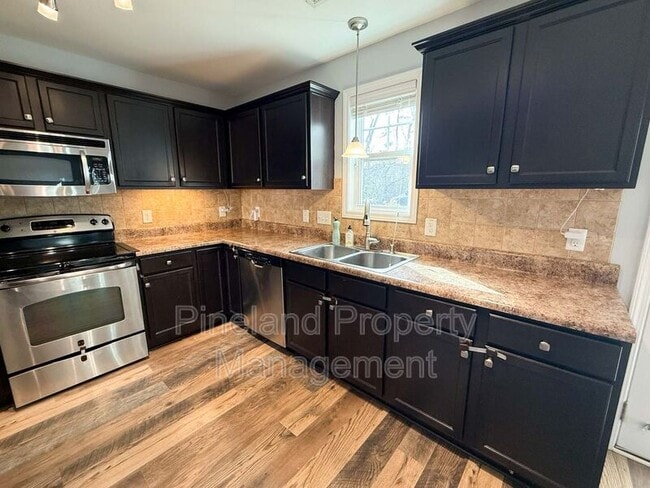 Building Photo - 164 Ladden Ln