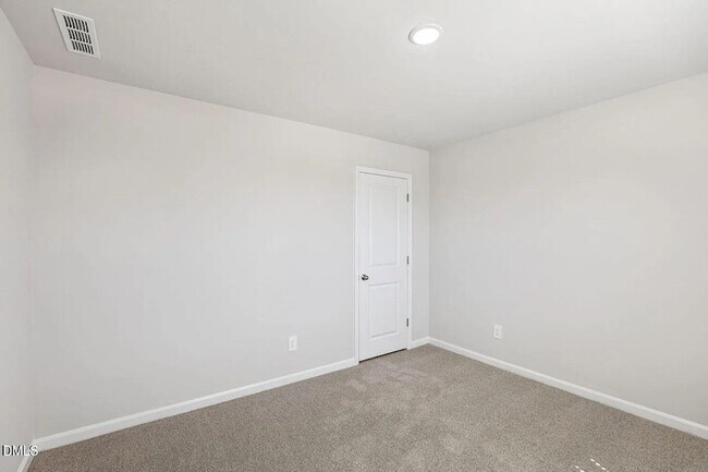 Building Photo - 912 Grand Mesa Dr