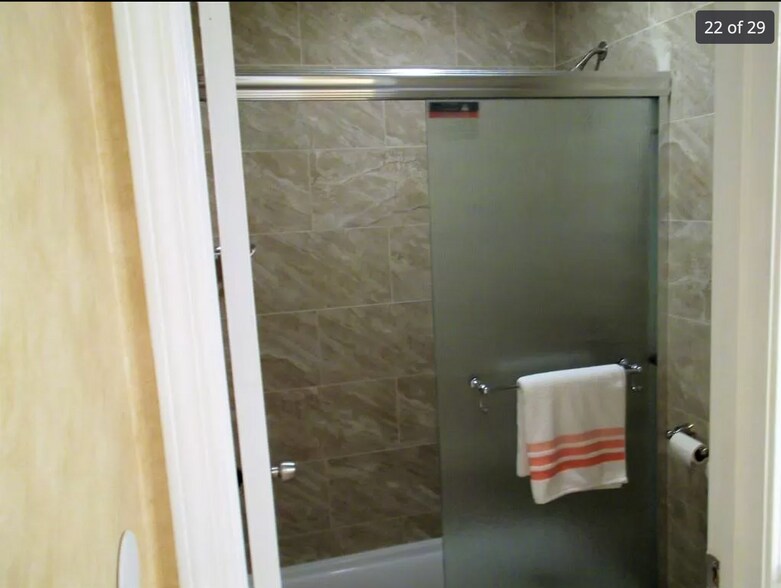 Building Photo - 1708 Wingate Way