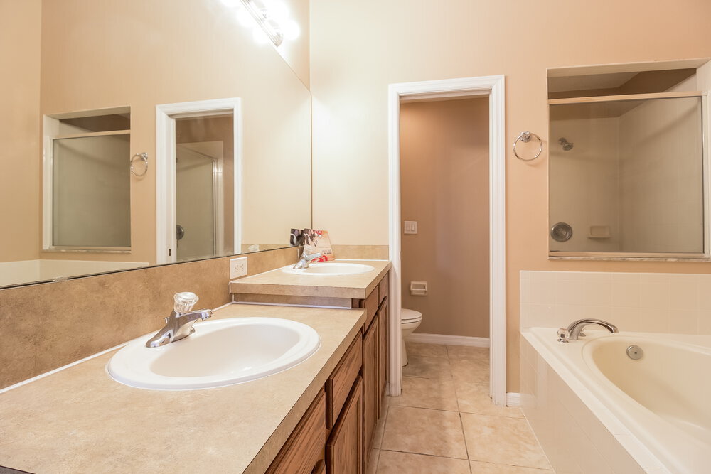 Building Photo - 1524 Lalique Ln