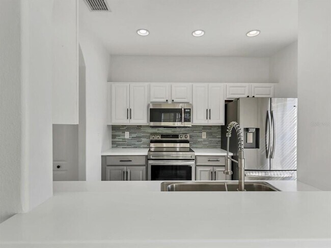 Building Photo - 262 Cape Harbour Loop