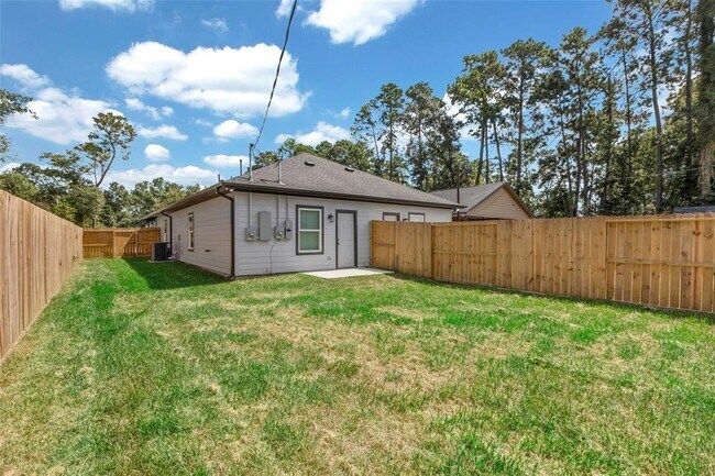 Building Photo - 19307 Sears Dr