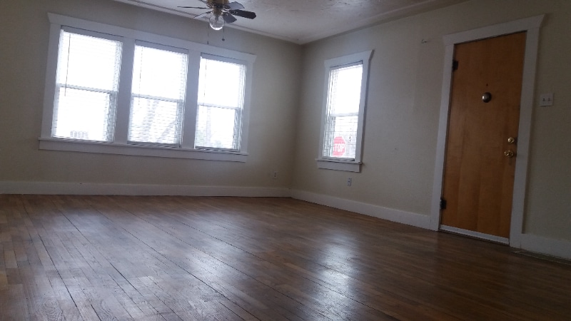 Building Photo - 2502 W Pikes Peak Ave