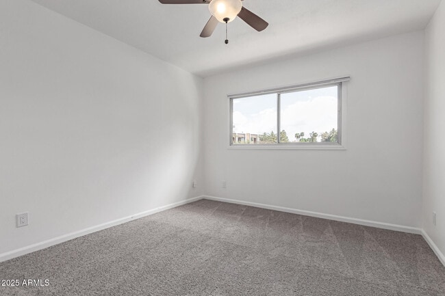 Building Photo - 6953 E Osborn Rd