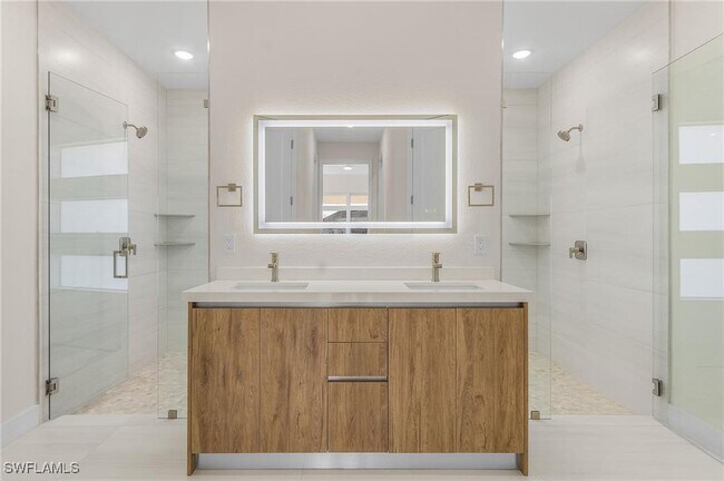 Building Photo - 1235 NW 36th Pl
