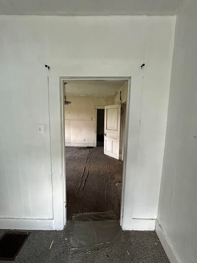 Building Photo - 1532 5th St