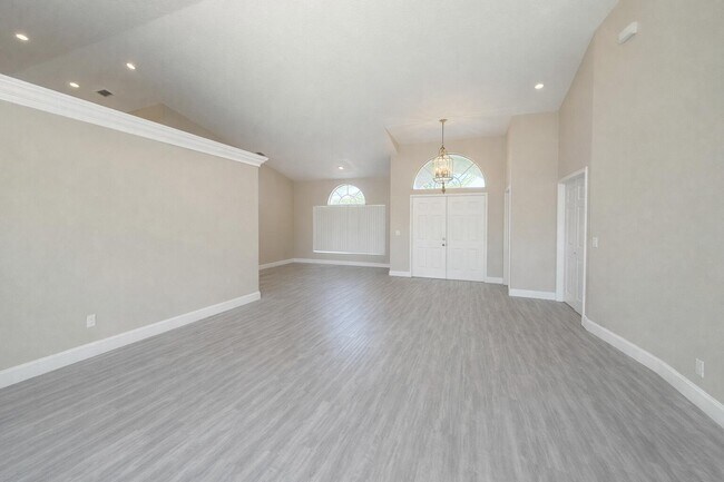 Building Photo - 1168 Hatteras Cir