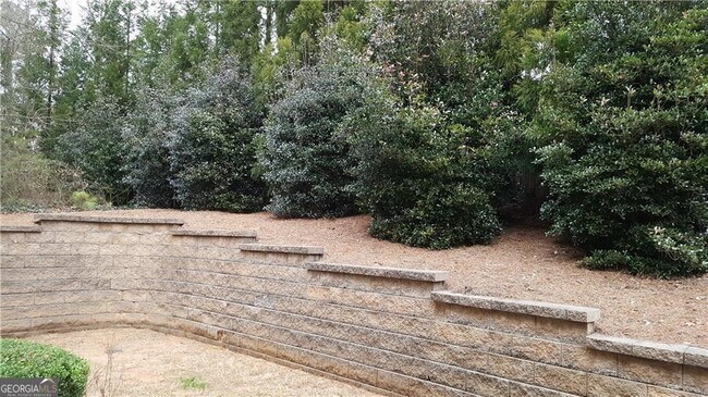 Building Photo - 5120 Meridian Ln