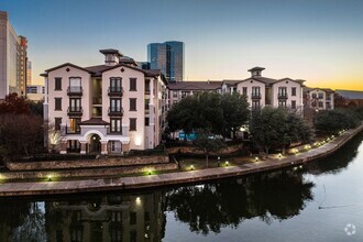 Building Photo - Monterra Las Colinas Apartments