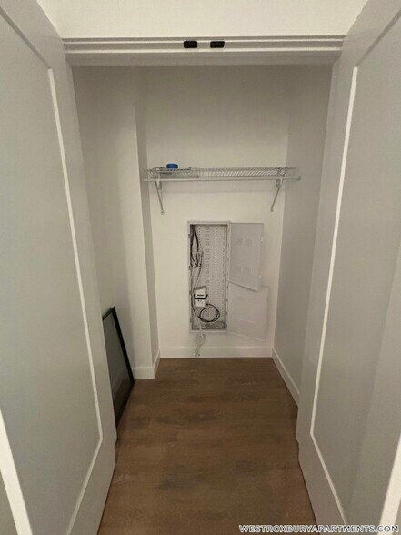 Building Photo - 199 Gardner St