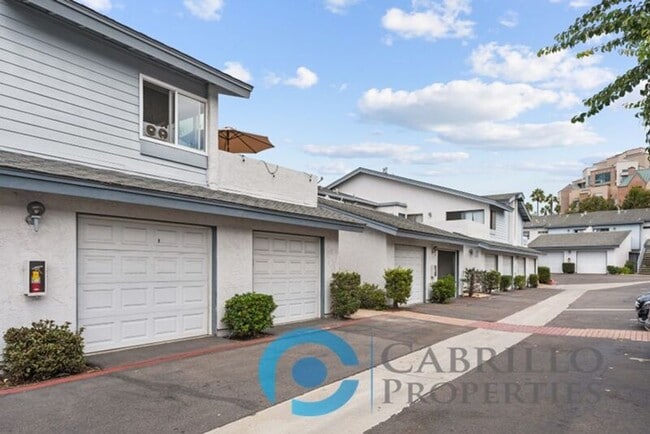 Building Photo - 4024 Crystal Dawn Ln