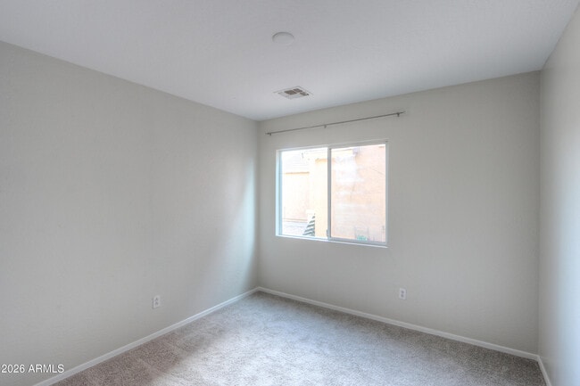 Building Photo - 27976 N Gold Ln