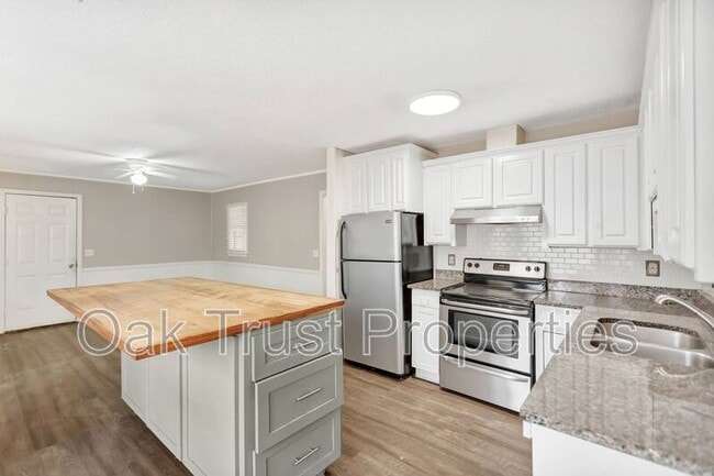 Building Photo - 2492 Pintail Dr