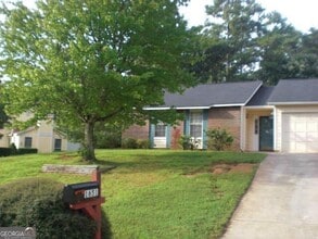 Building Photo - 1651 Rolling Hills Trail SE