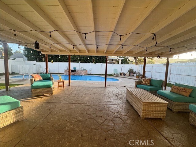 Building Photo - 400 E Patwood Dr