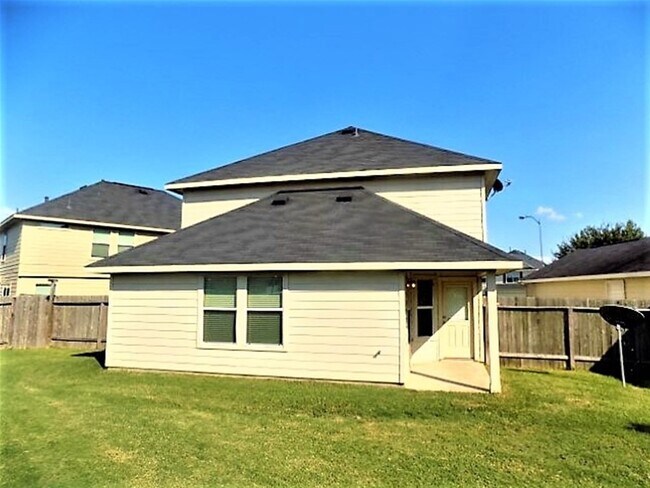 Building Photo - 911 Redcrest Springs Ct