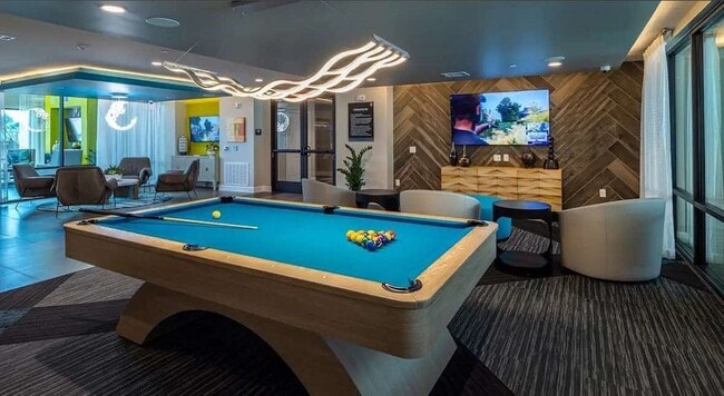 Building Photo - 7204 Town Center Blvd Blvd