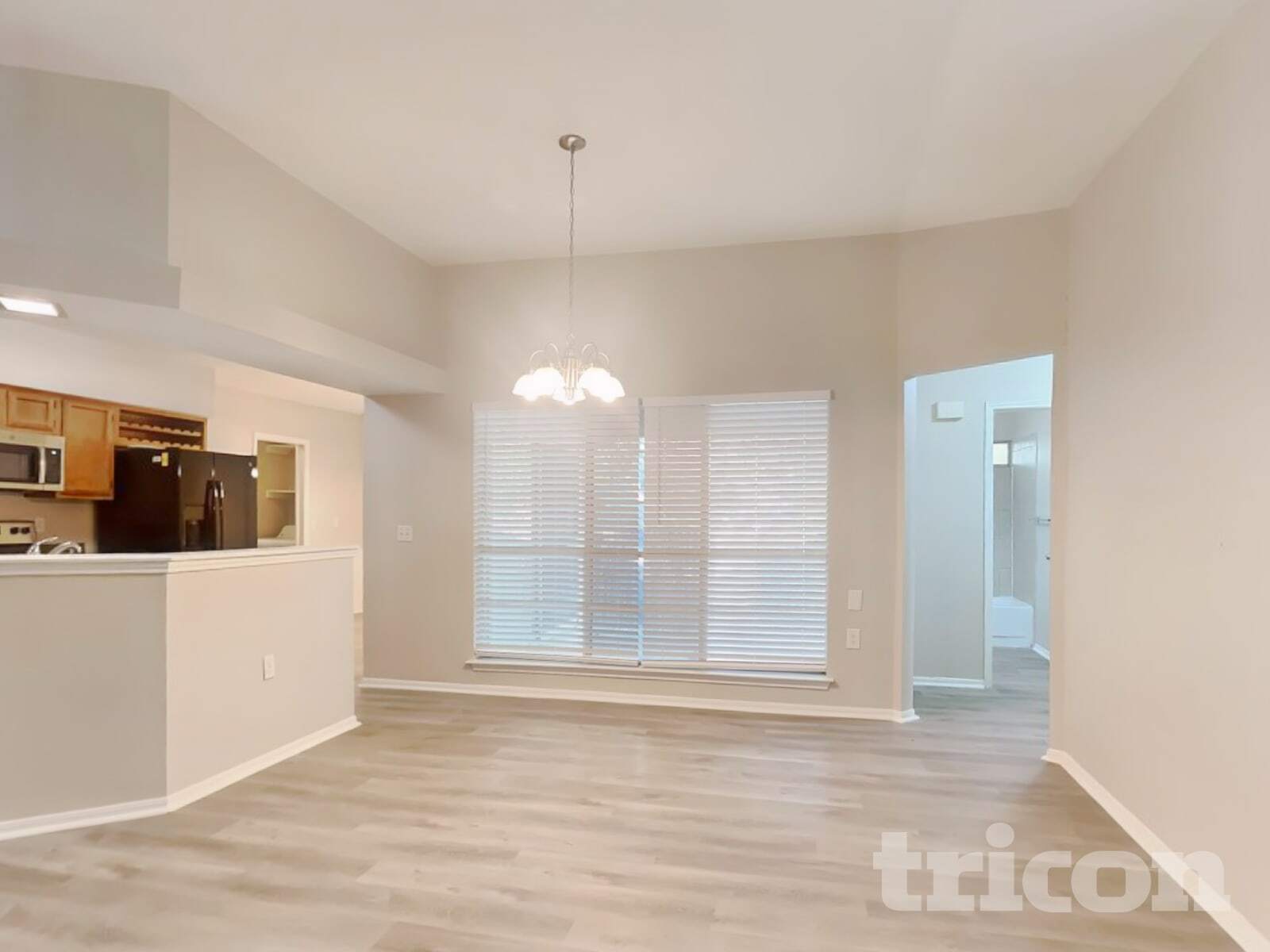 Building Photo - 10139 Trappers Ridge