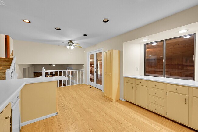Building Photo - $3,100 - 3 Bed, 2.5 Bath Home in Littleton...