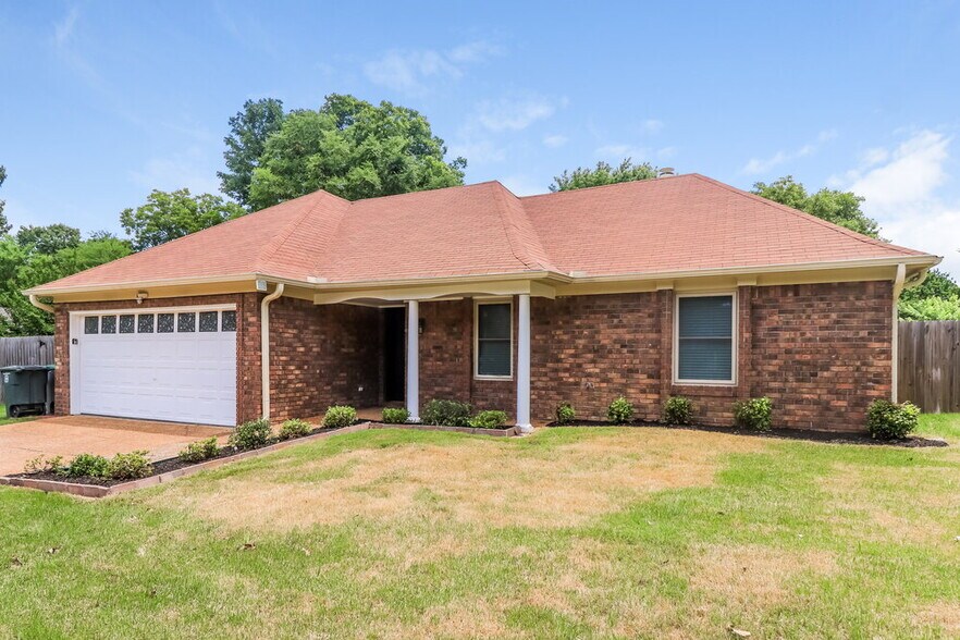 Building Photo - 1366 Sandy Stone Ln